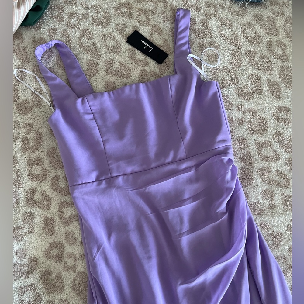BRAND NEW lulus dress, sold out on website